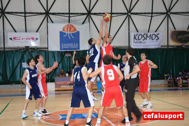 110212_sport 106_tn.jpg